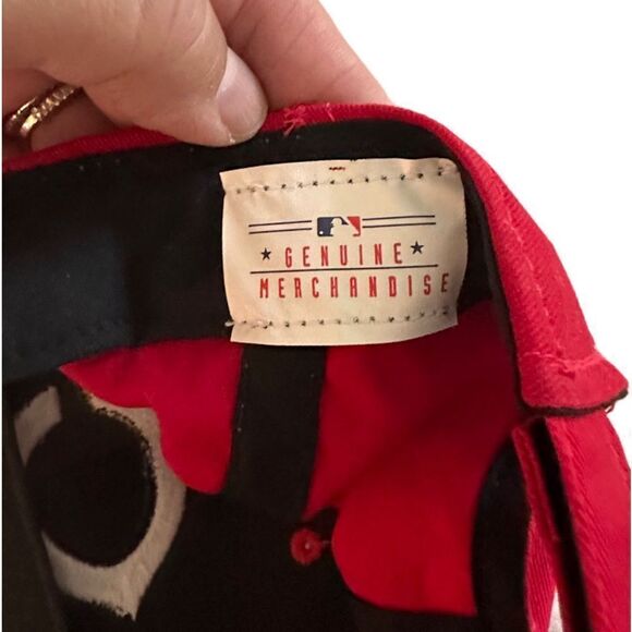 Cincinnati Red’s Unisex Baseball Cap - Picture 6 of 6